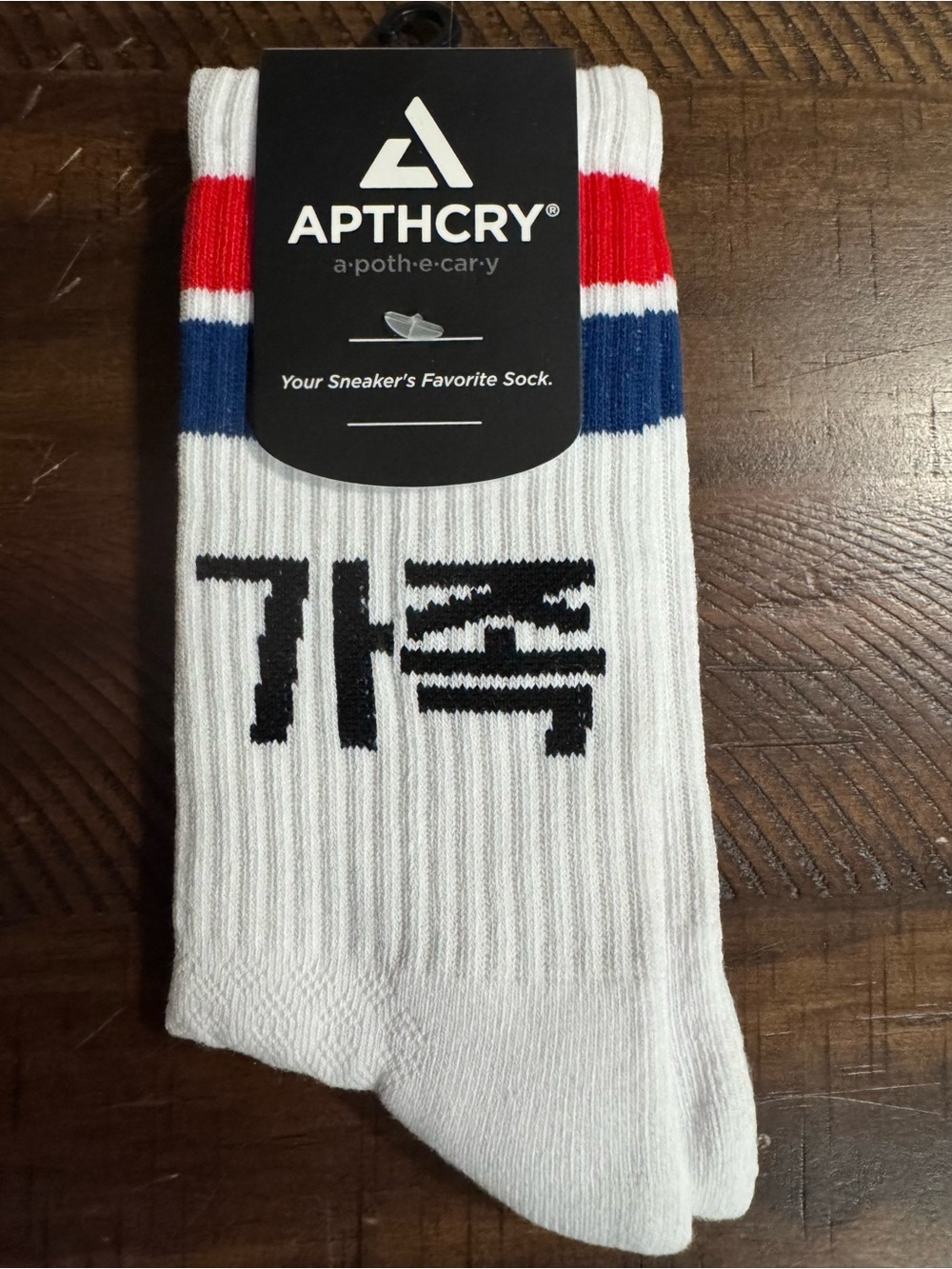 APTHCRY Athletic Crew Socks in White with Red & Blue Stripes